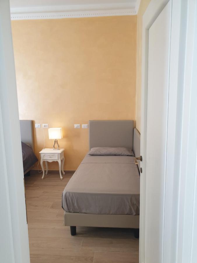 Bed and Breakfast Lombardo Рим Экстерьер фото